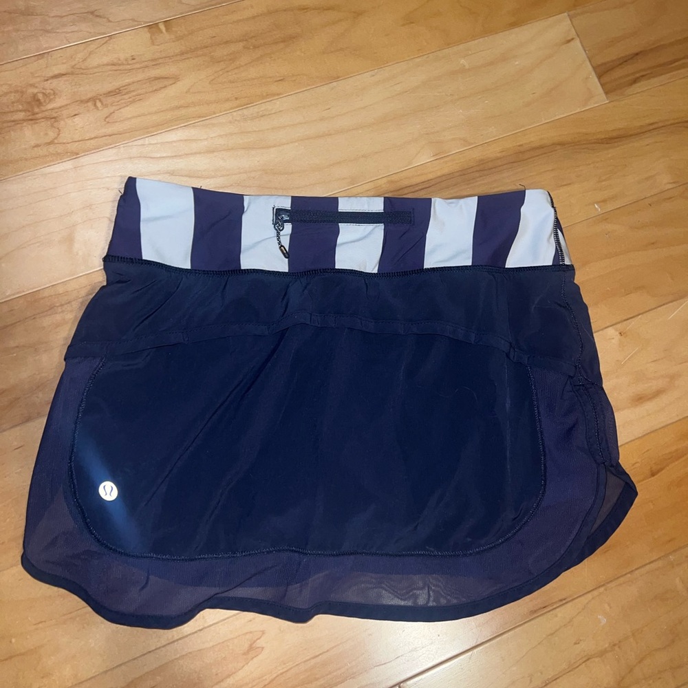 Lululemon tennis skirt striped waistband